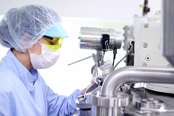 contract manufacturing worker